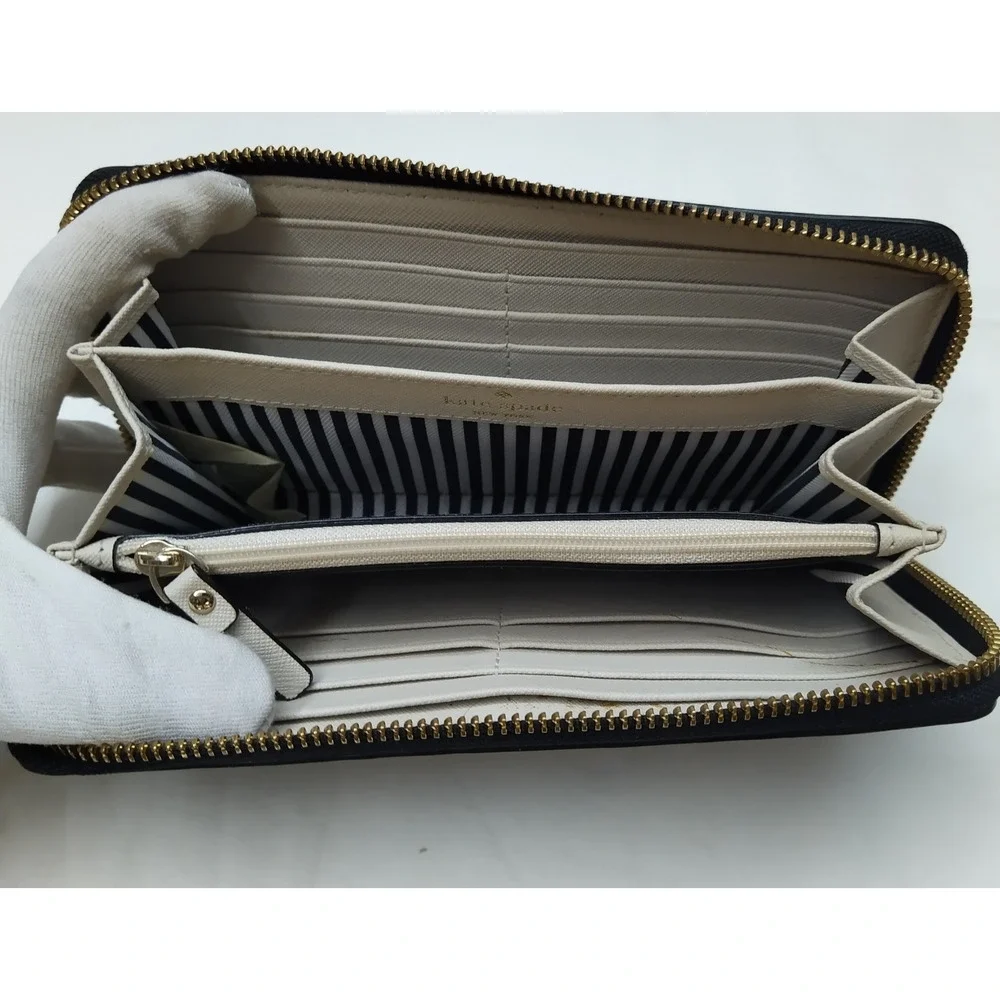 Kate Spade New York Black White Leather Zip Around Credit Wallet